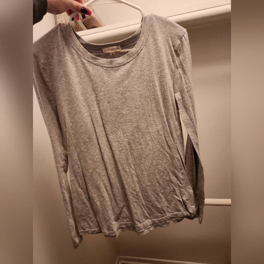 Zenana Outfitters shirt